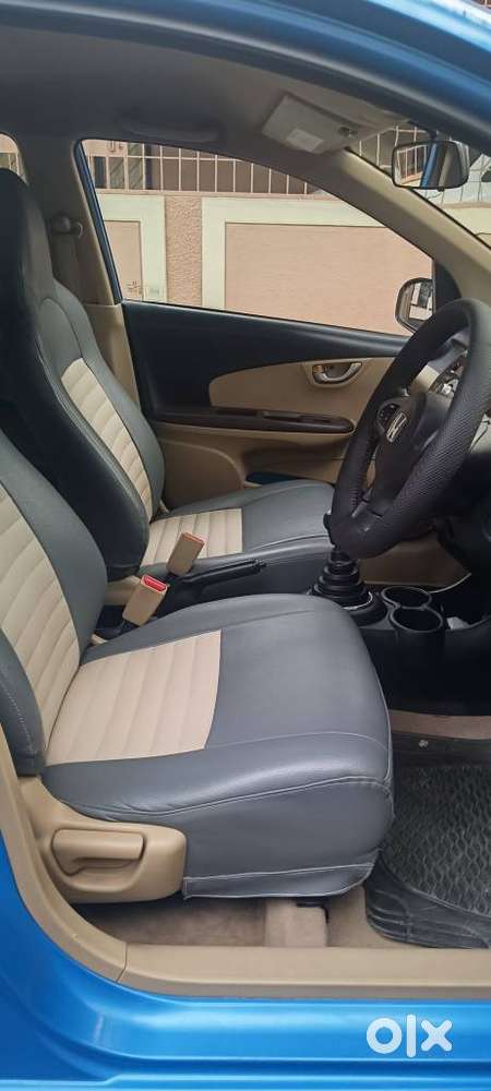 Honda Brio V Mt, 2012, Petrol