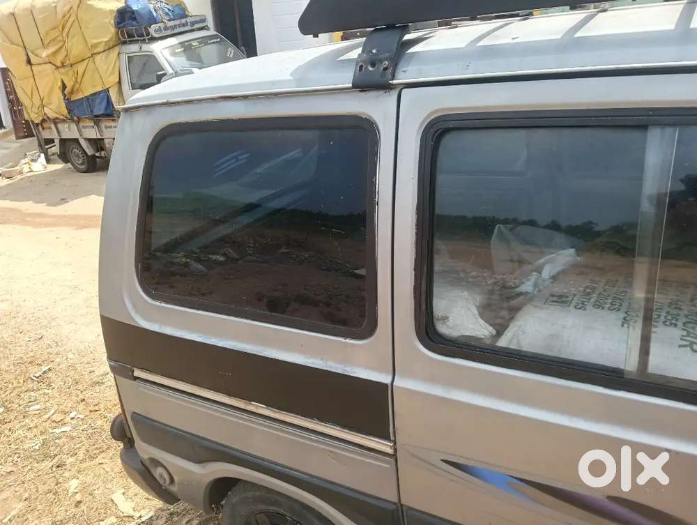 Maruti Suzuki Omni 2002