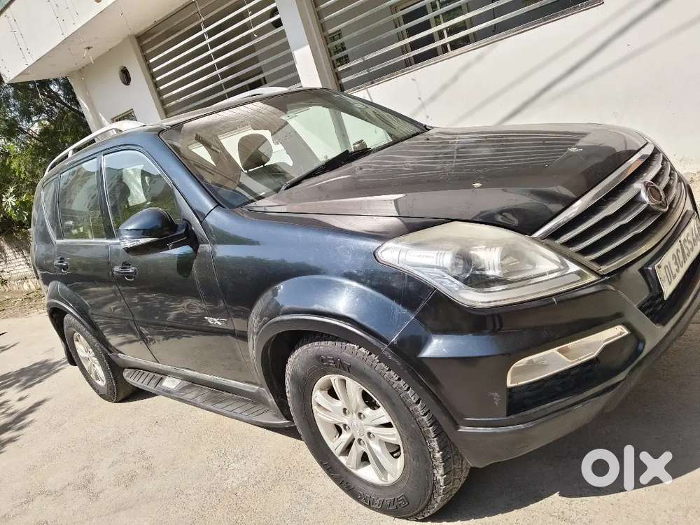 Mahindra Rexton Diesel 2015