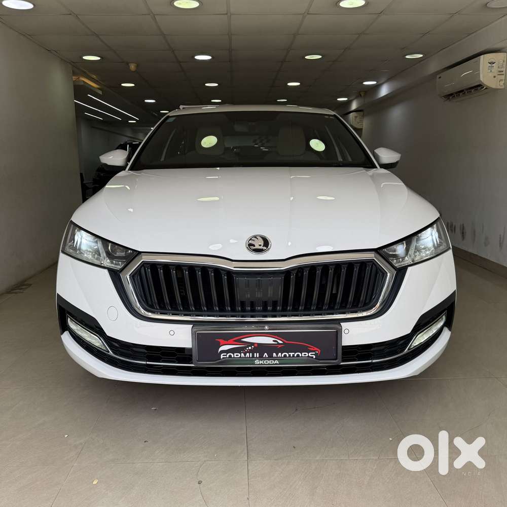Skoda Octavia 2.0 L K Tsi At, 2022, Petrol