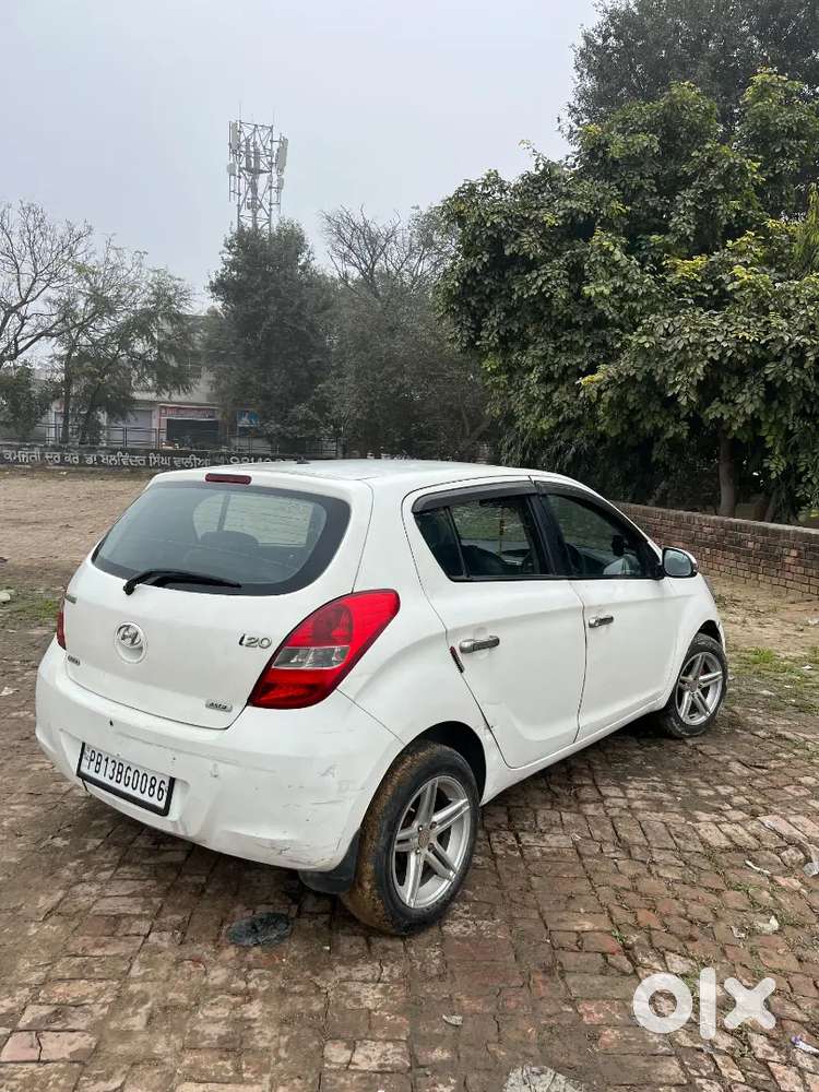 Hyundai I20 2010 Diesel 140000 Km Driven