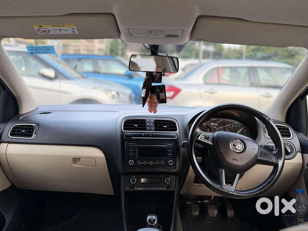Skoda Rapid 1.6 Mpi Mt Elegance Plus, 2018, Petrol