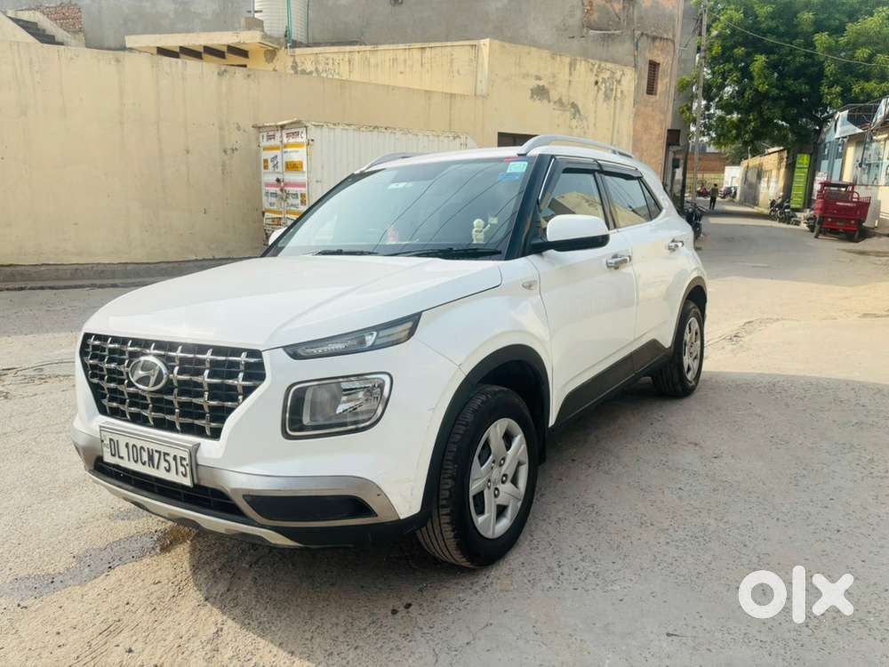Hyundai Venue Petrol 2020