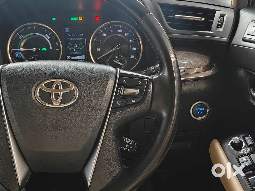 Toyota Vellfire Vip – Executive Lounge, 2023, Petrol