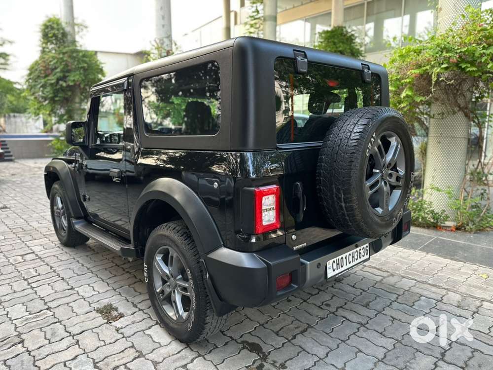 Mahindra Thar 4x4 At Petrol 2022 (top Variant)