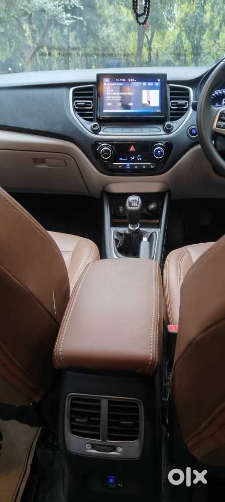 Hyundai Verna 1.5 Sx Petrol Mt, 2022, Petrol