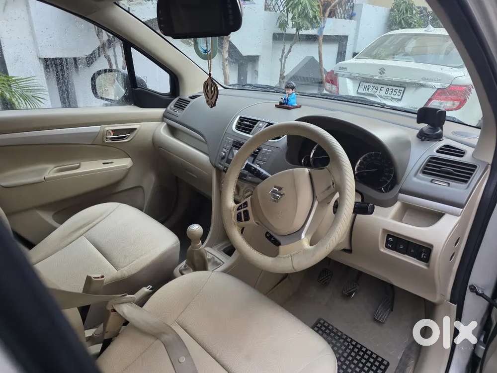 Maruti Suzuki Ertiga 2016 Diesel 102000 Km Driven