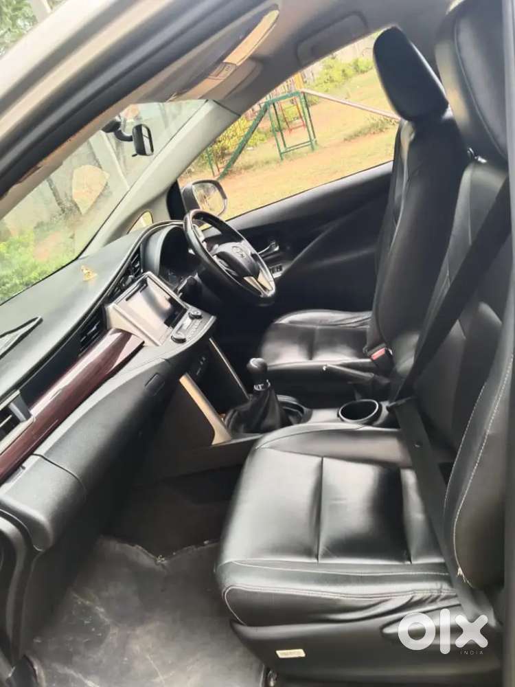 Toyota Innova Crysta 2018 2nd Owner