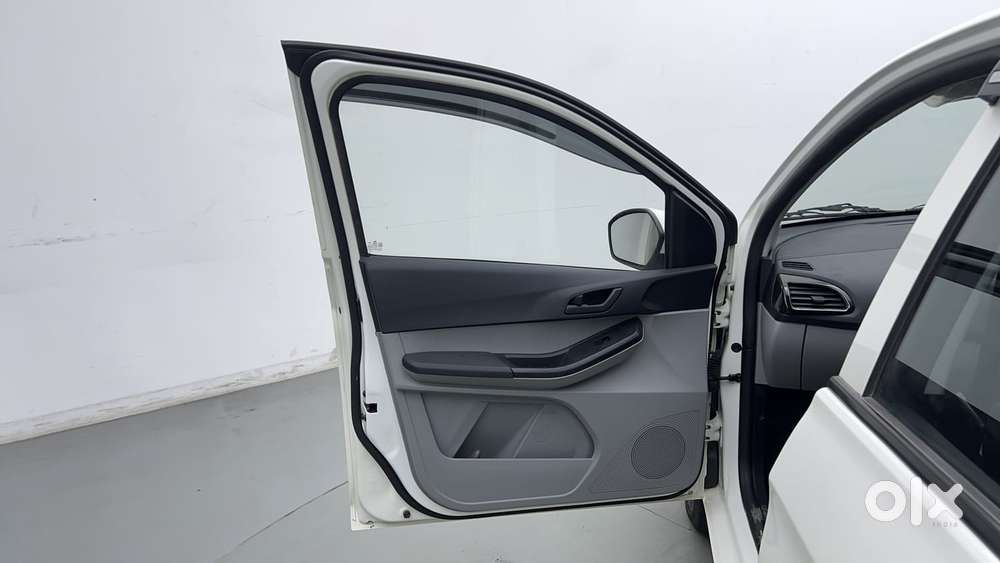 Tata Tiago 1.2 Revotron Limited Edition, 2021, Petrol