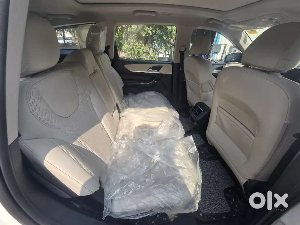 Mahindra Xuv700 Diesel 2024