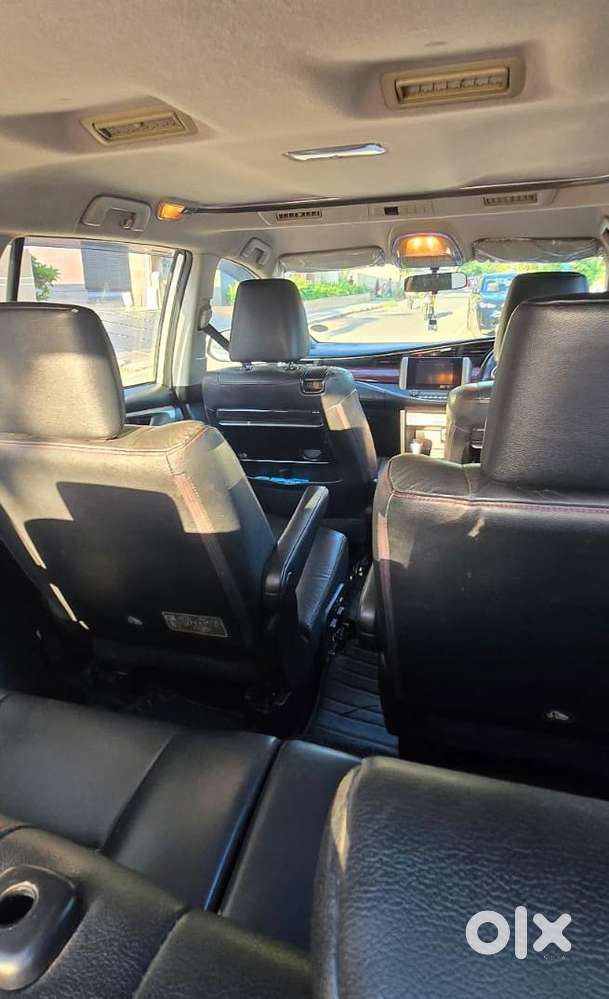 Toyota Innova Crysta 2017