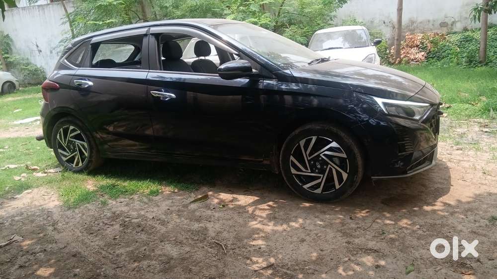 Hyundai New I20 1.5 Asta (o) Mt, 2023, Petrol