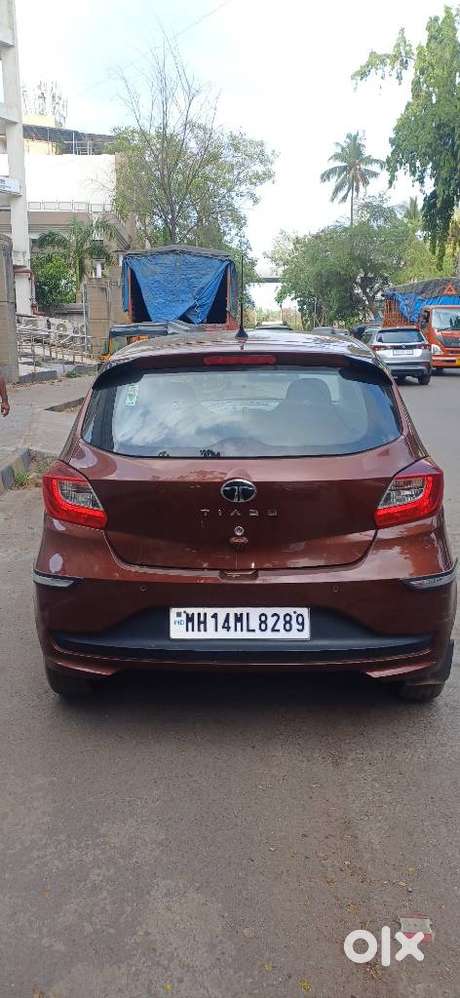 Tata Tiago 1.2 Revotron Xt (o), 2025, Petrol