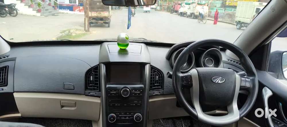 Mahindra Xuv500 2018 Diesel 71000 Km Driven