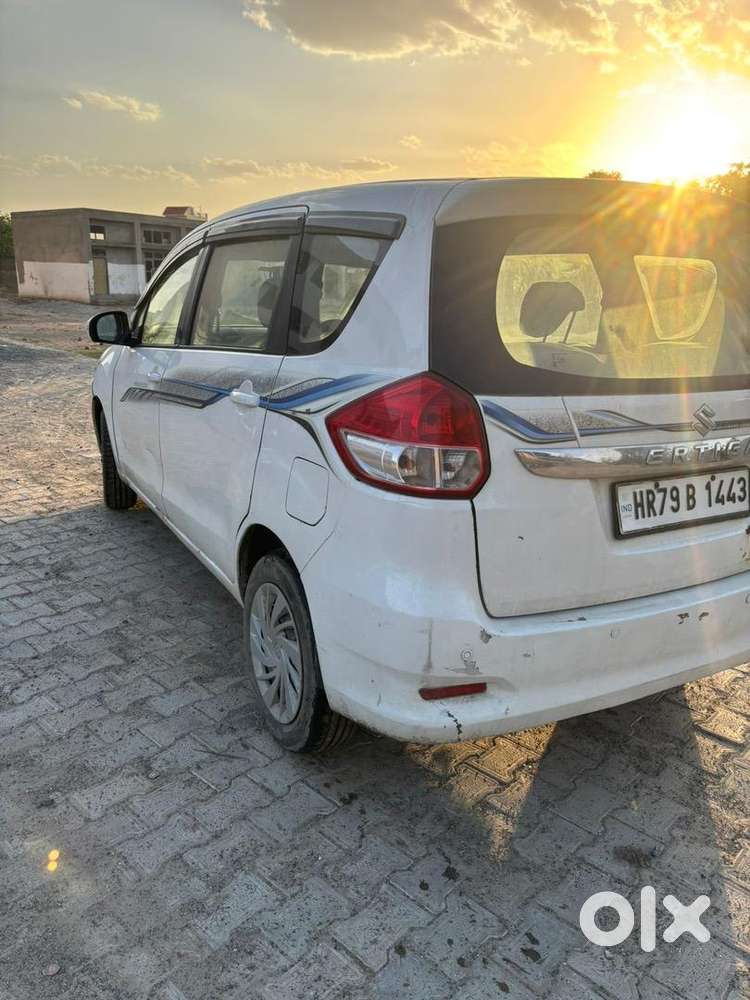 Maruti Suzuki Ertiga Petrol Well Maintained