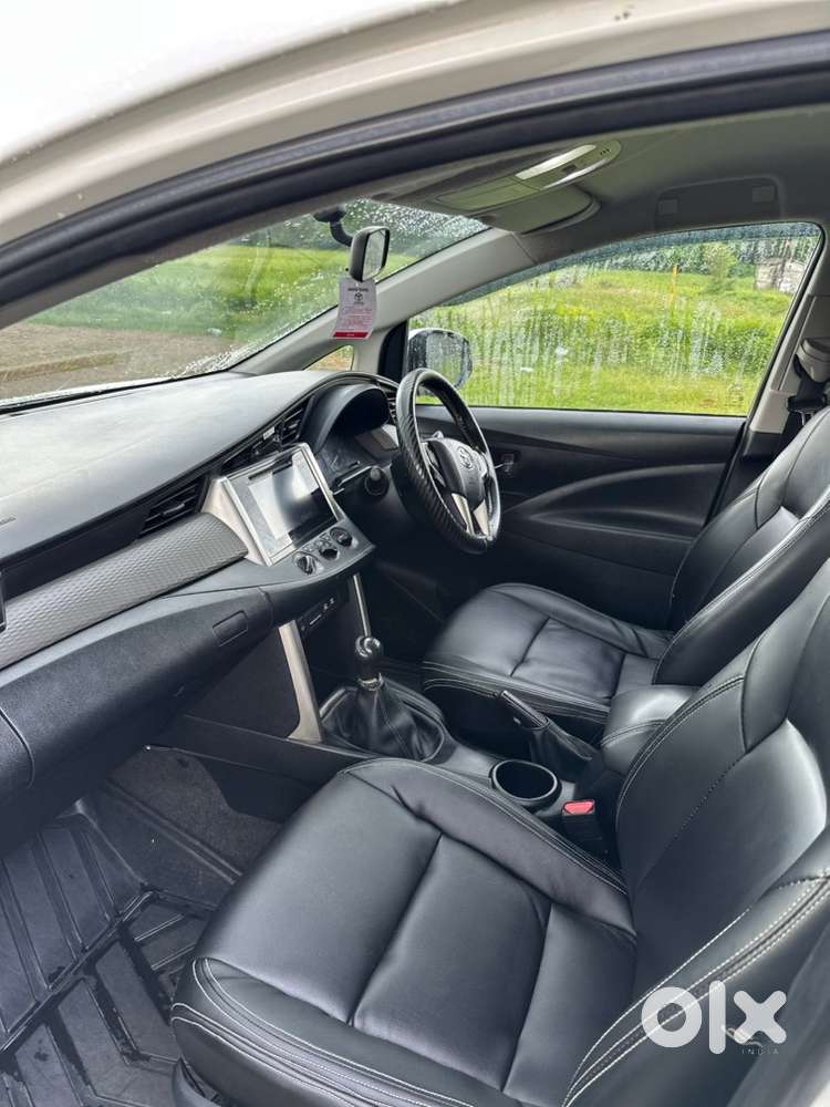 Toyota Innova Crysta 2019