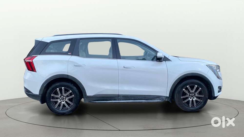 Mahindra Xuv700 2.2 Ax 7 Diesel At Luxury Pack Str, 2021, Diesel
