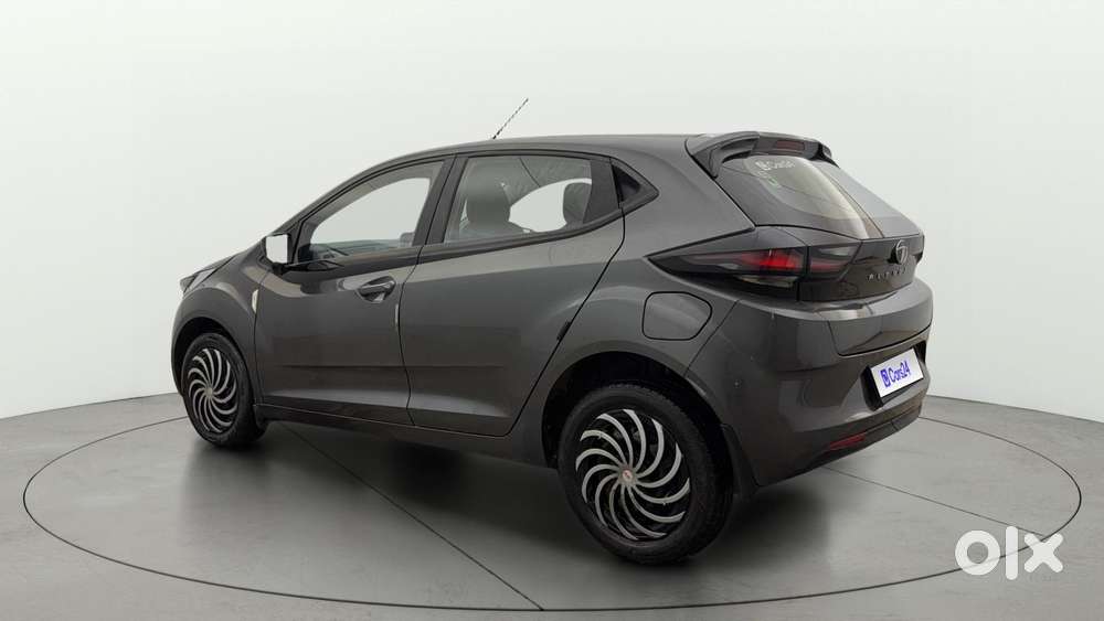 Tata Altroz 1.2 Xm Plus, 2022, Petrol