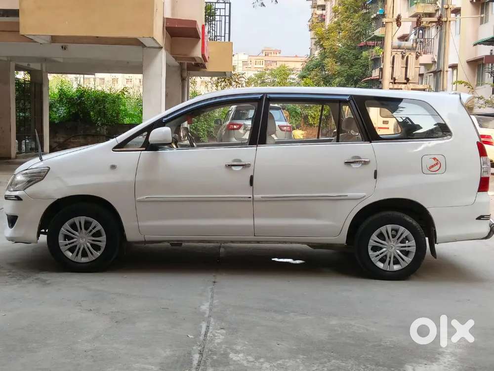 Toyota Innova 2.5 G 2013