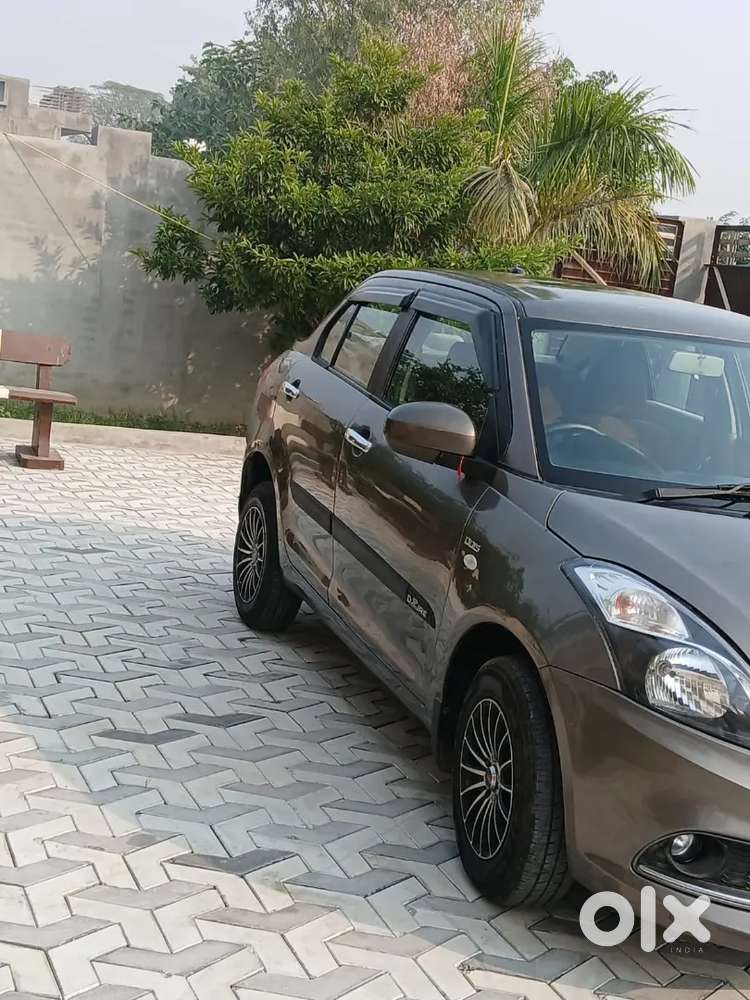 Swift Dezire Grey Colur