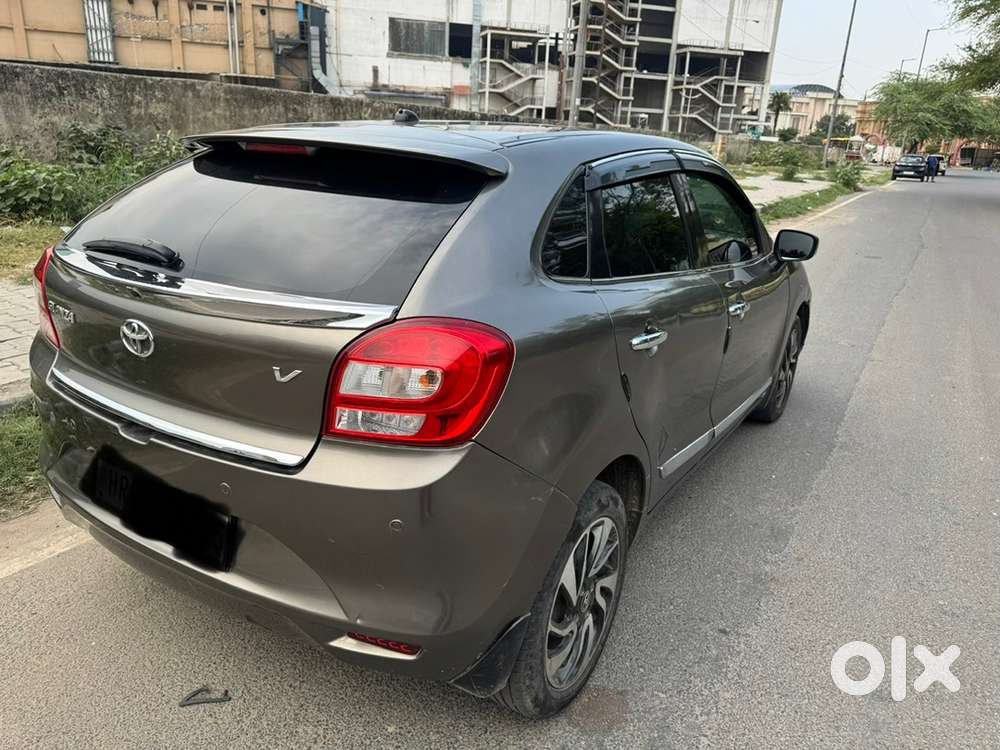 Toyota Glanza Petrol - V Top Variant.