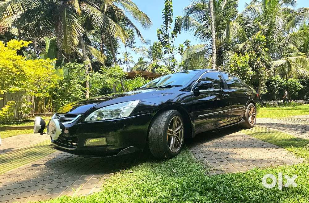 Honda Accord V-tec 3.0 V6 Automatic