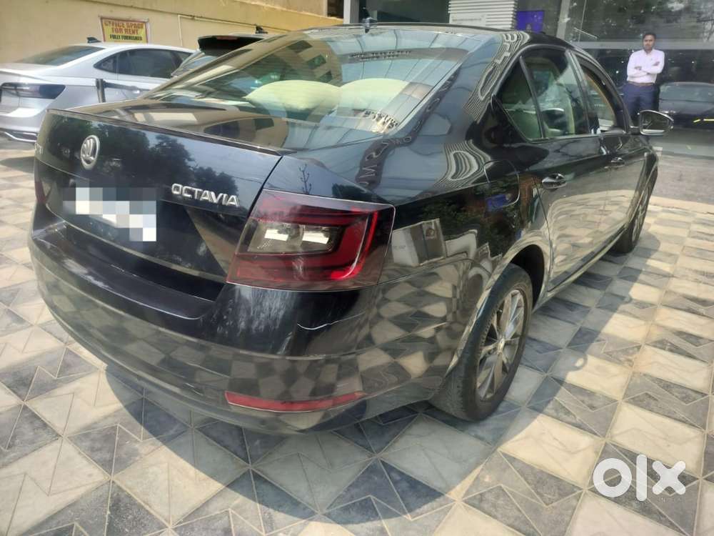 Skoda Octavia Facelift Essence, 2019, Petrol