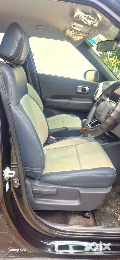 Hyundai New Venue Se, 2025, Petrol