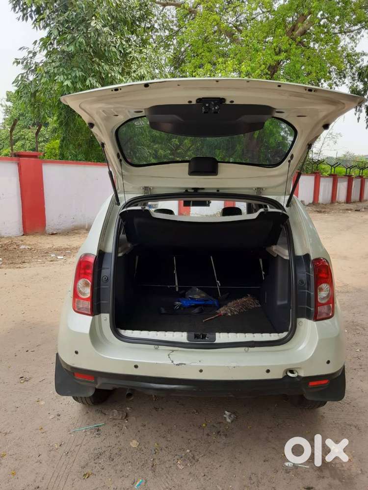 Personal Owner Driven 2013 Petrol Duster Tax Paid Till 2028 For Sell