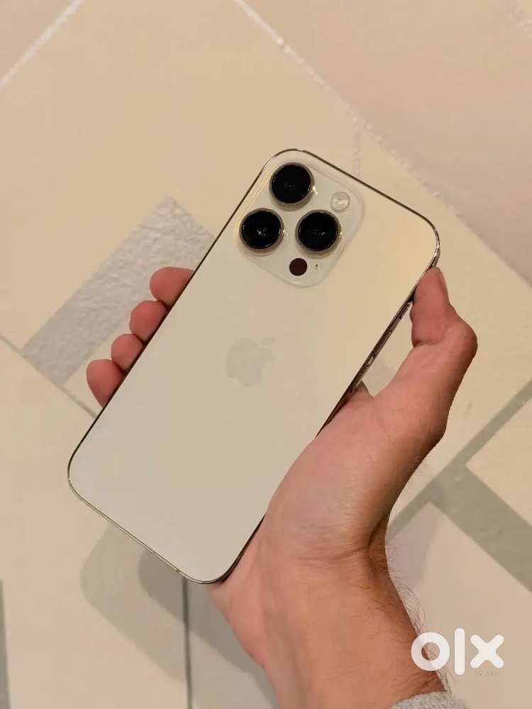 Flash sale on Iphone 14 pro at urgent basis