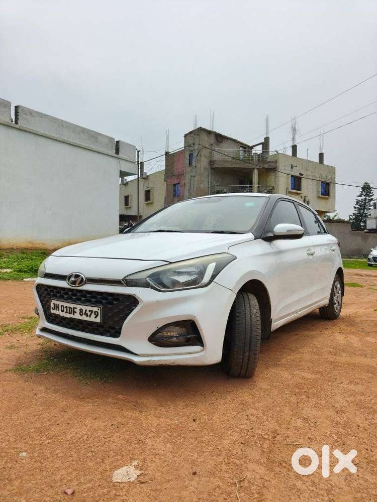 Hyundai I20 Sportz 1.2 Bs-iv, 2018, Petrol