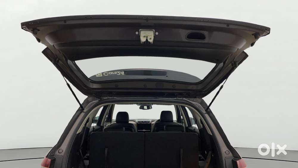 Hyundai Alcazar 2.0 Signature (o) Petrol At 6 Str, 2022, Petrol