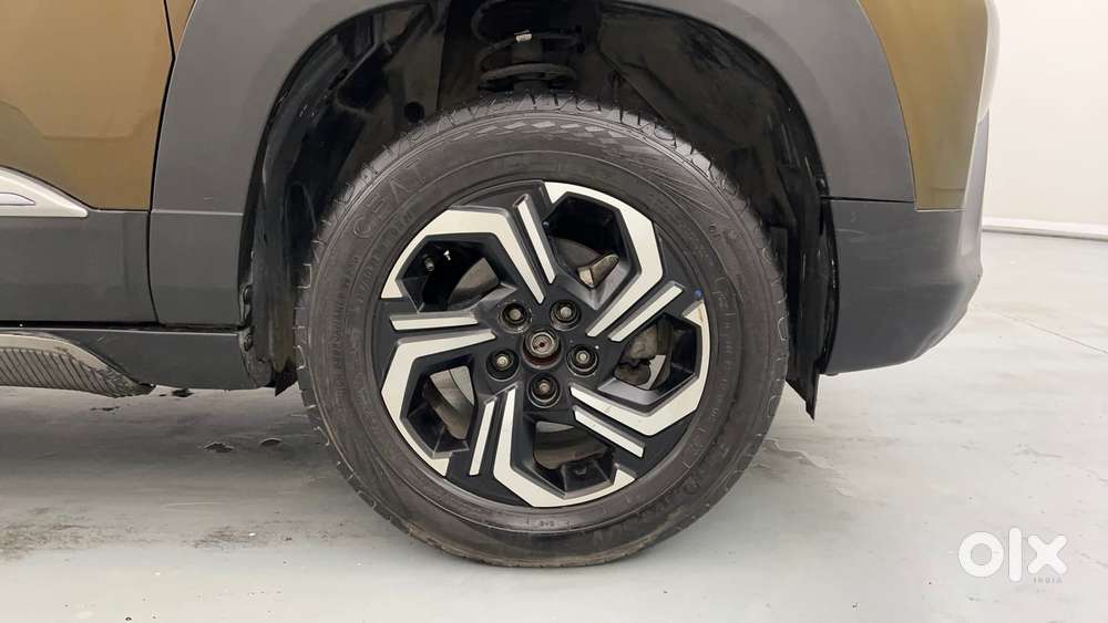 Maruti Suzuki Vitara Brezza 1.5 Zxi Plus, 2022, Petrol