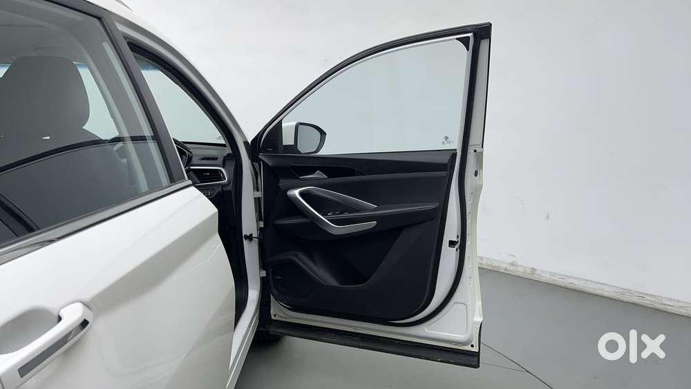 Mg Hector Sharp At, 2022, Petrol