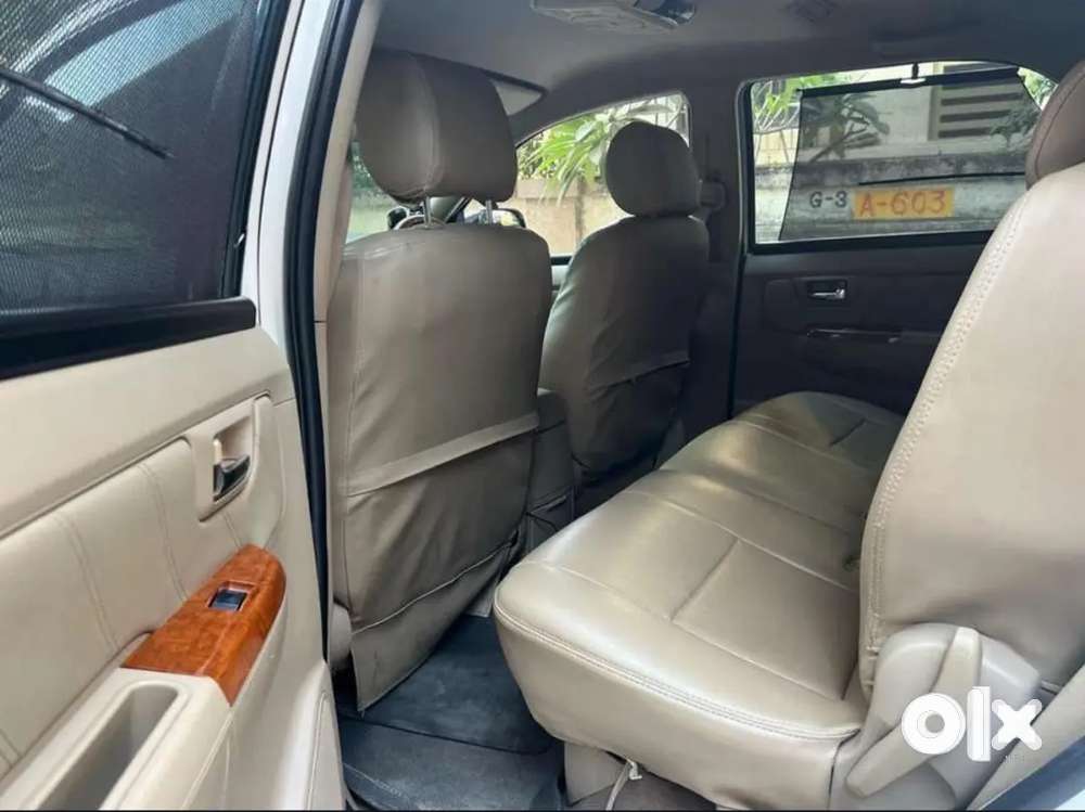 Toyota Fortuner 2010