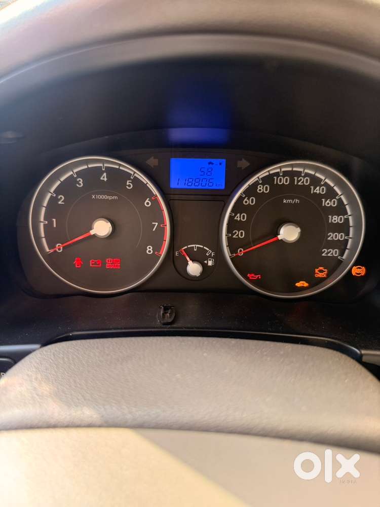 Hyundai Verna 2011 Petrol Car