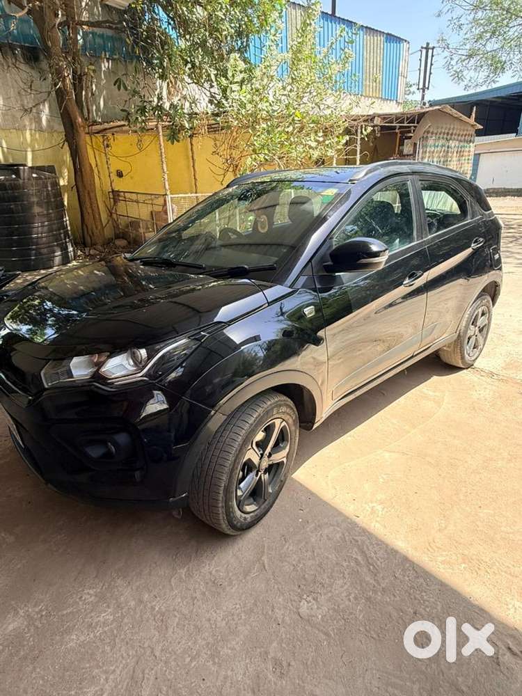 Tata Nexon Xz Plus (s) Diesel Dark Edition 2023