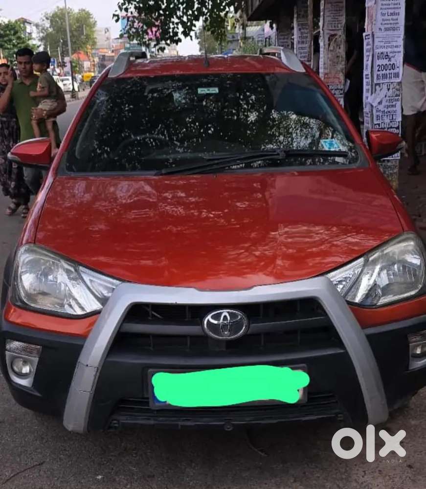 Toyota Etios Cross 2015 Diesel 136000 Km Driven