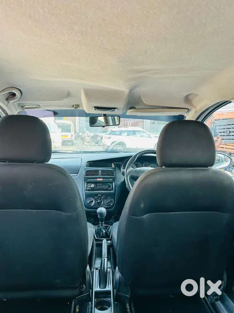 Fiat Punto Active 2011 Diesel Car