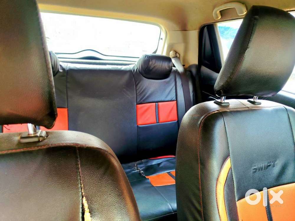 Maruti Suzuki Swift Vxi + Manual, 2018, Petrol