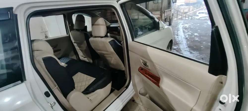 Maruti Suzuki Ertiga 2022 Vxi Cng