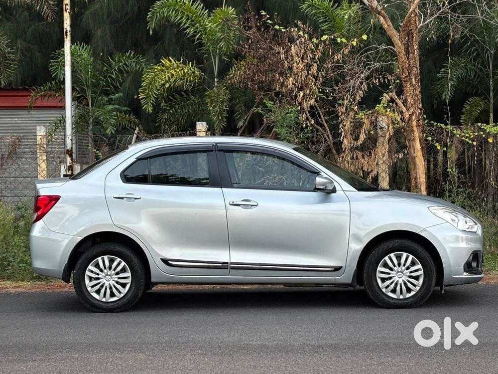 Maruti Suzuki Dzire, 2023, Petrol