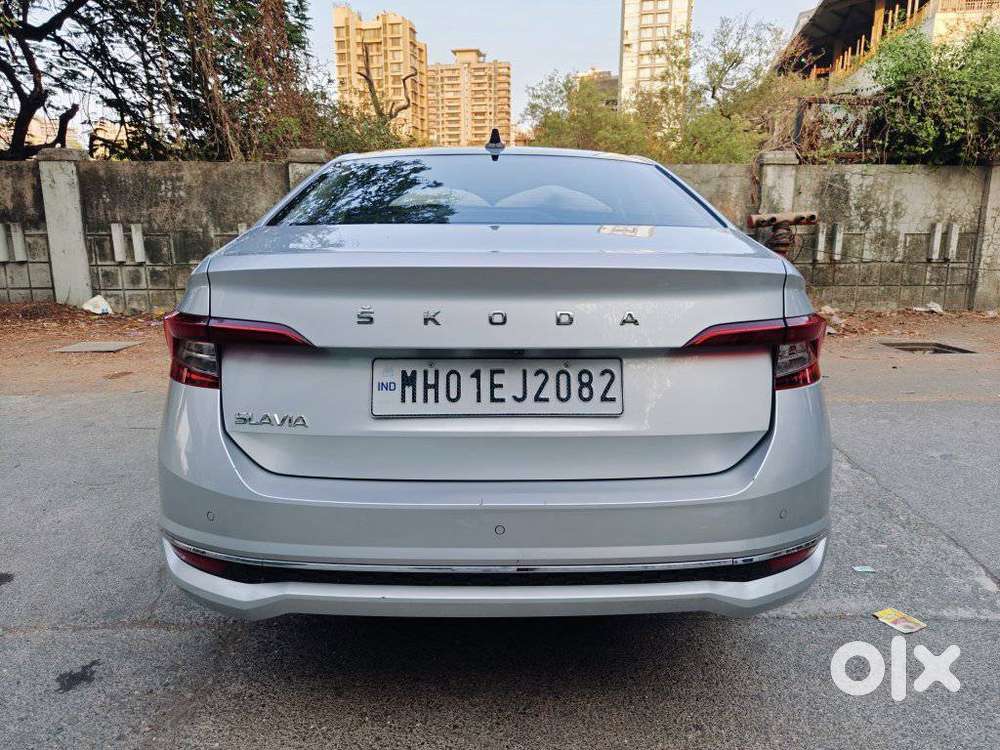 Skoda Slavia Style 1.0l Tsi At, 2023, Petrol