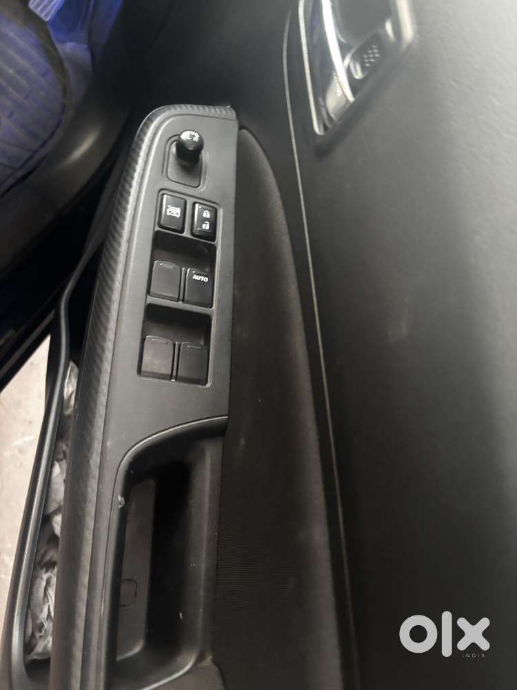 Maruti Suzuki Swift Amt Vvt Zxi, 2023, Petrol