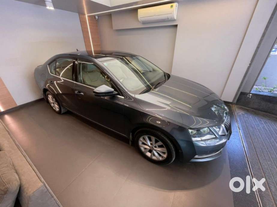 Skoda Octavia 2.0 L K Tsi At, 2018, Petrol
