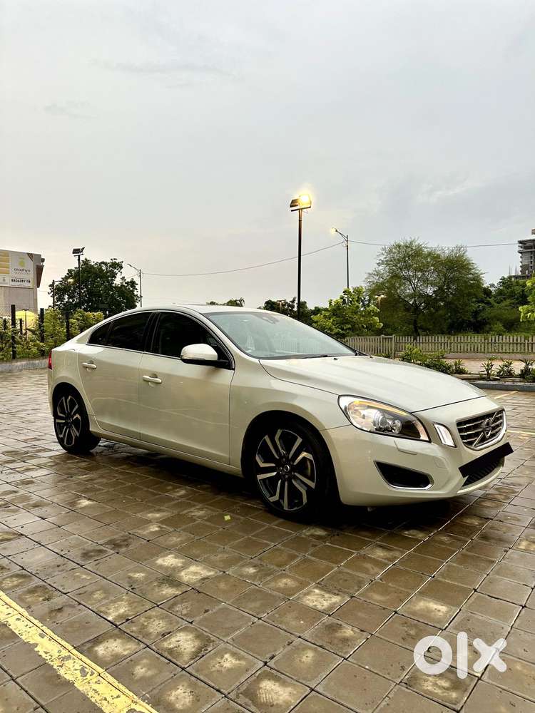Volvo S60 Kinetic D3, 2012, Diesel