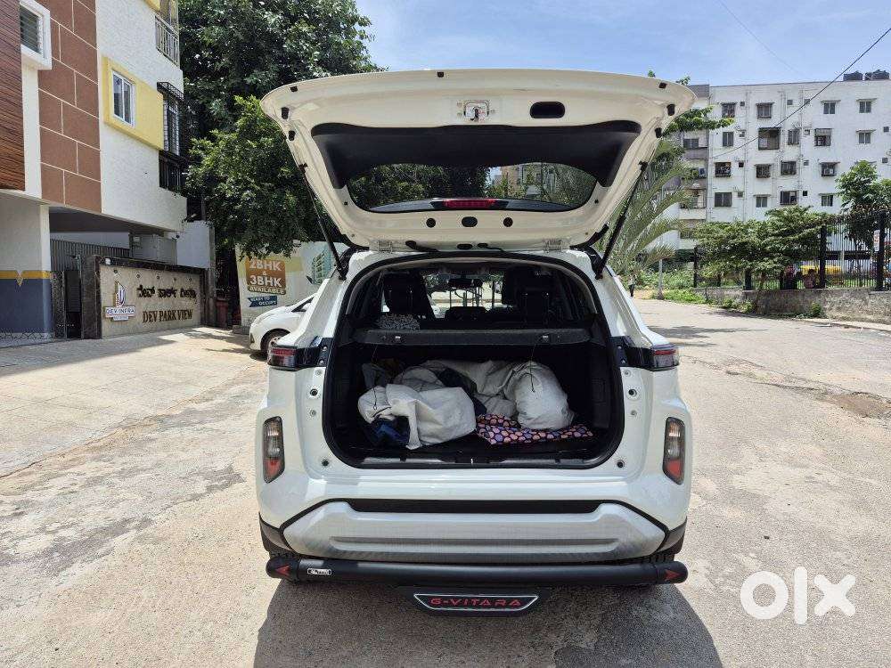 Maruti Suzuki Grand Vitara 1.5 Alpha Smart Hybrid, 2024