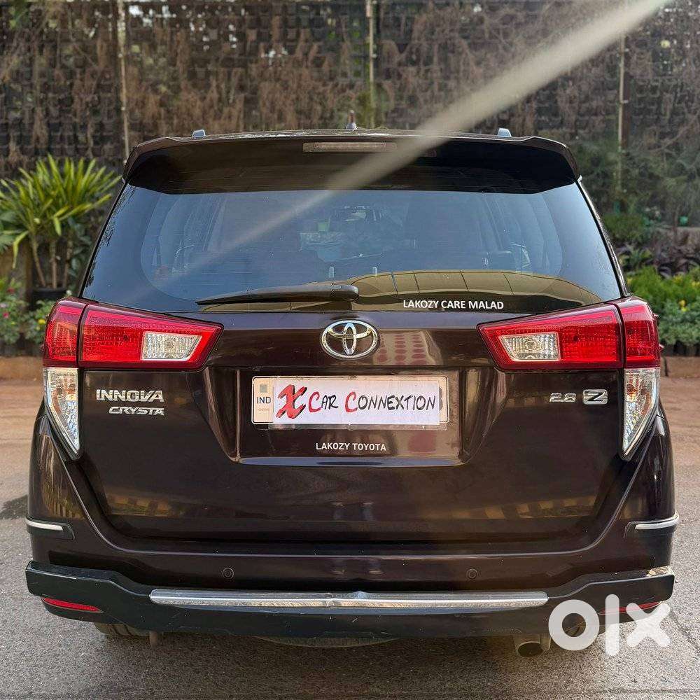 Toyota Innova Crysta 2.8z Automatic, 2018, Diesel