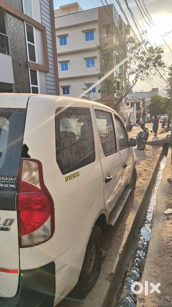 Mahindra Xylo 2020