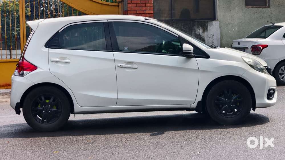Honda Brio 1.2 E Mt, 2017, Petrol